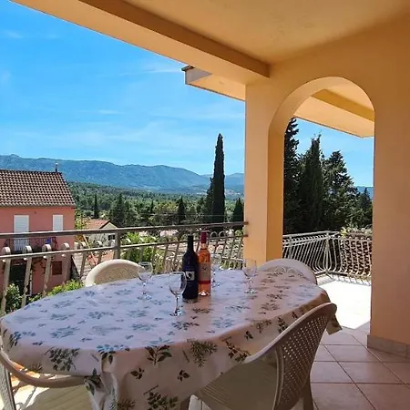 Andrej Apartment Vrboska